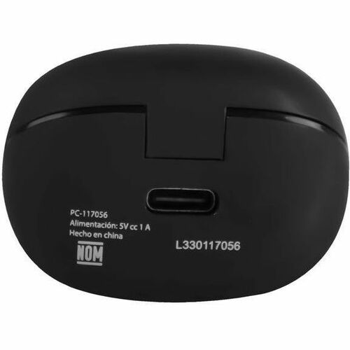 Audífonos Tiny Beatz en mano