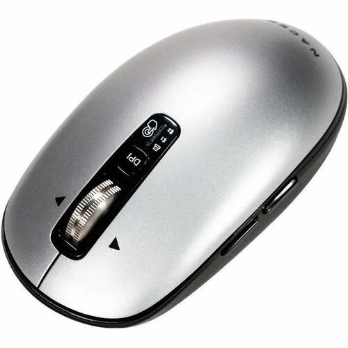 Mouse Naceb en mano
