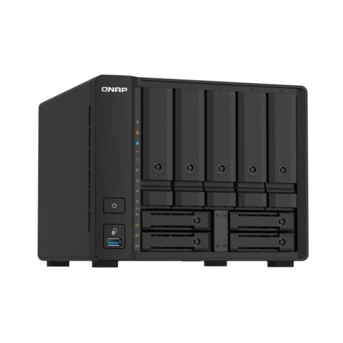 QNAP TS-932PX vista posterior con puertos