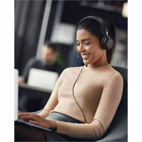 Jabra Evolve2 40 SE - empaque y accesorios