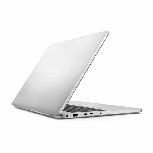 Dell Pro 16 - puertos