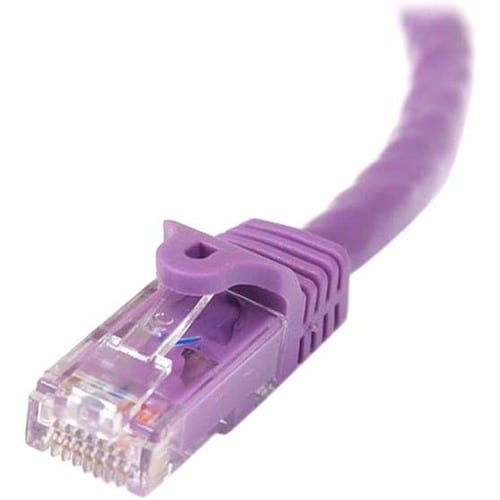 StarTech.com Cable de Red Púrpura 7m - Detalle conector