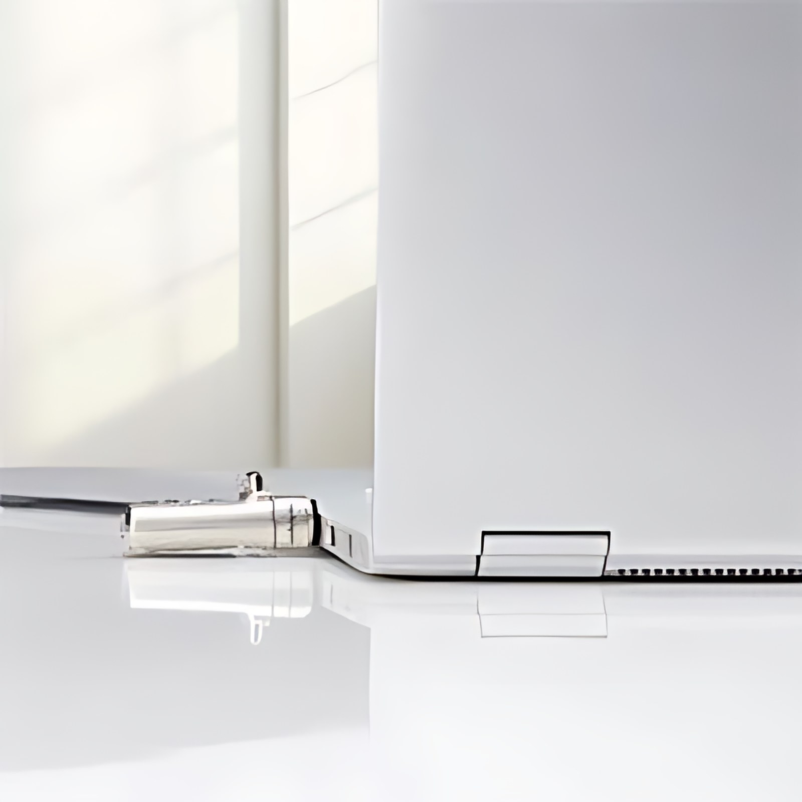 Startech.com Cable De Seguridad Delgado Para Laptop Compatible Con Noble Wedge® 1,5m – Antirrobo Para Laptop Con Candado De Combinación – 2.01m Cable – Reiniciable – 4-Dígitos – Cerradura De Combinación – Acero, Aleación De Cinc – Para Portátil, Base De Conexión, Monitor, Proyector, Computadora De Escritorio, Osciloscopio, Material De Laboratorio