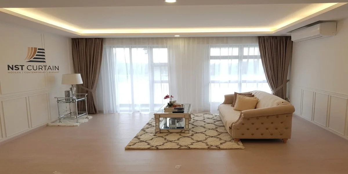 day and night curtain in Hougang Street 11