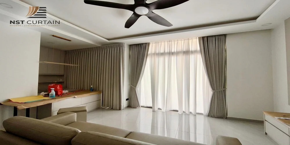 Curtain Installation Simei Rise