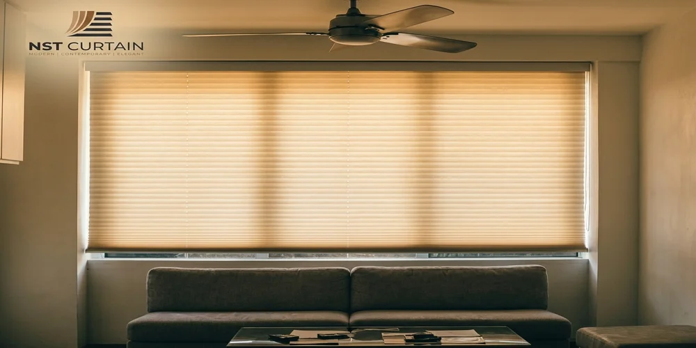 Honeycomb blackout blinds
