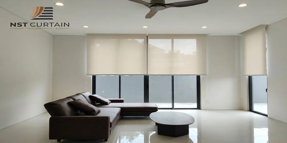 Blackout Roller Blind Supplier in Eunos