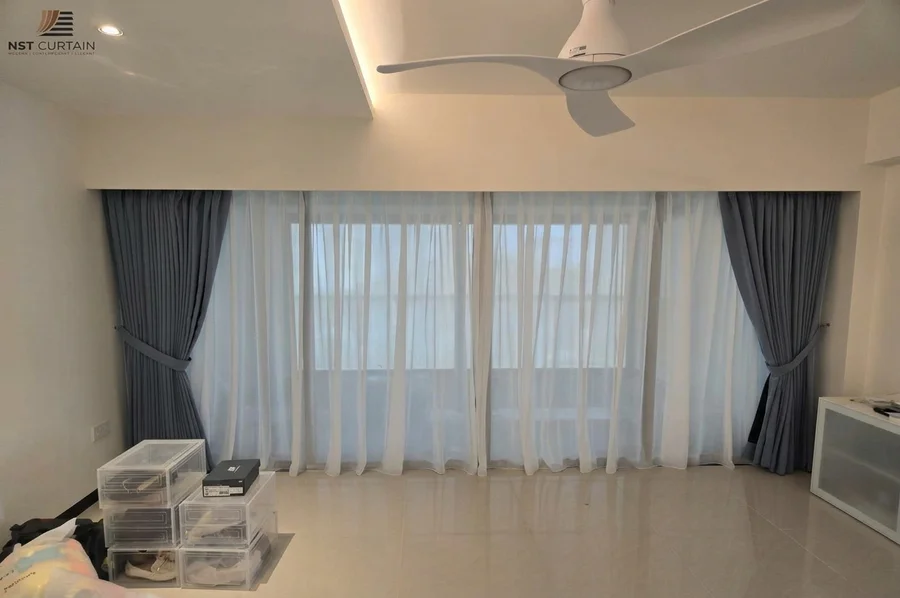 Day or Night Curtain Track in Simei