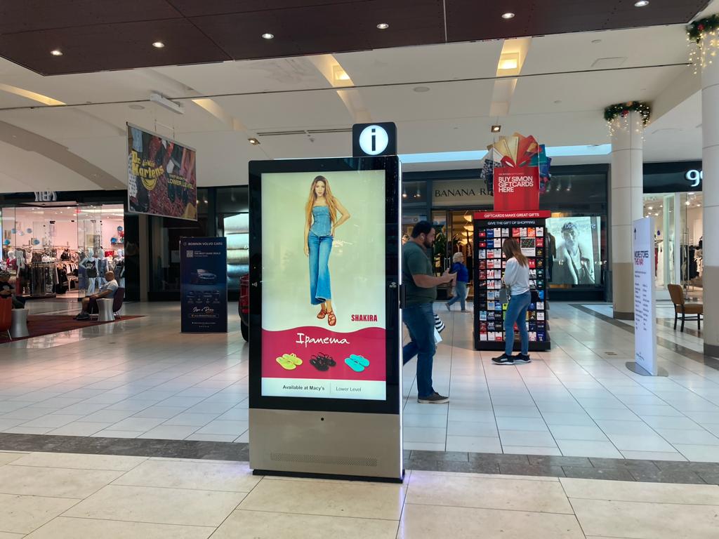 Mall digital display kiosk