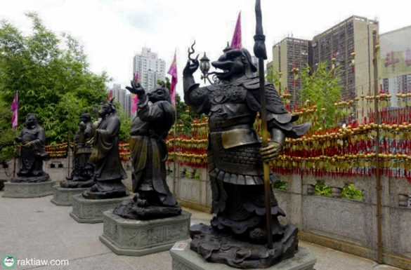 wong tai sin temple hong kong