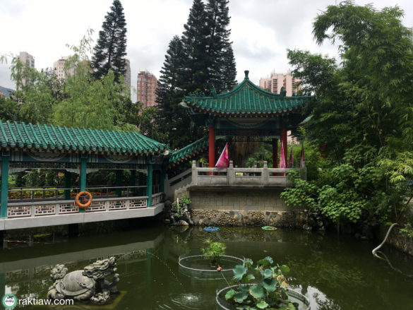 wong tai sin temple hong kong