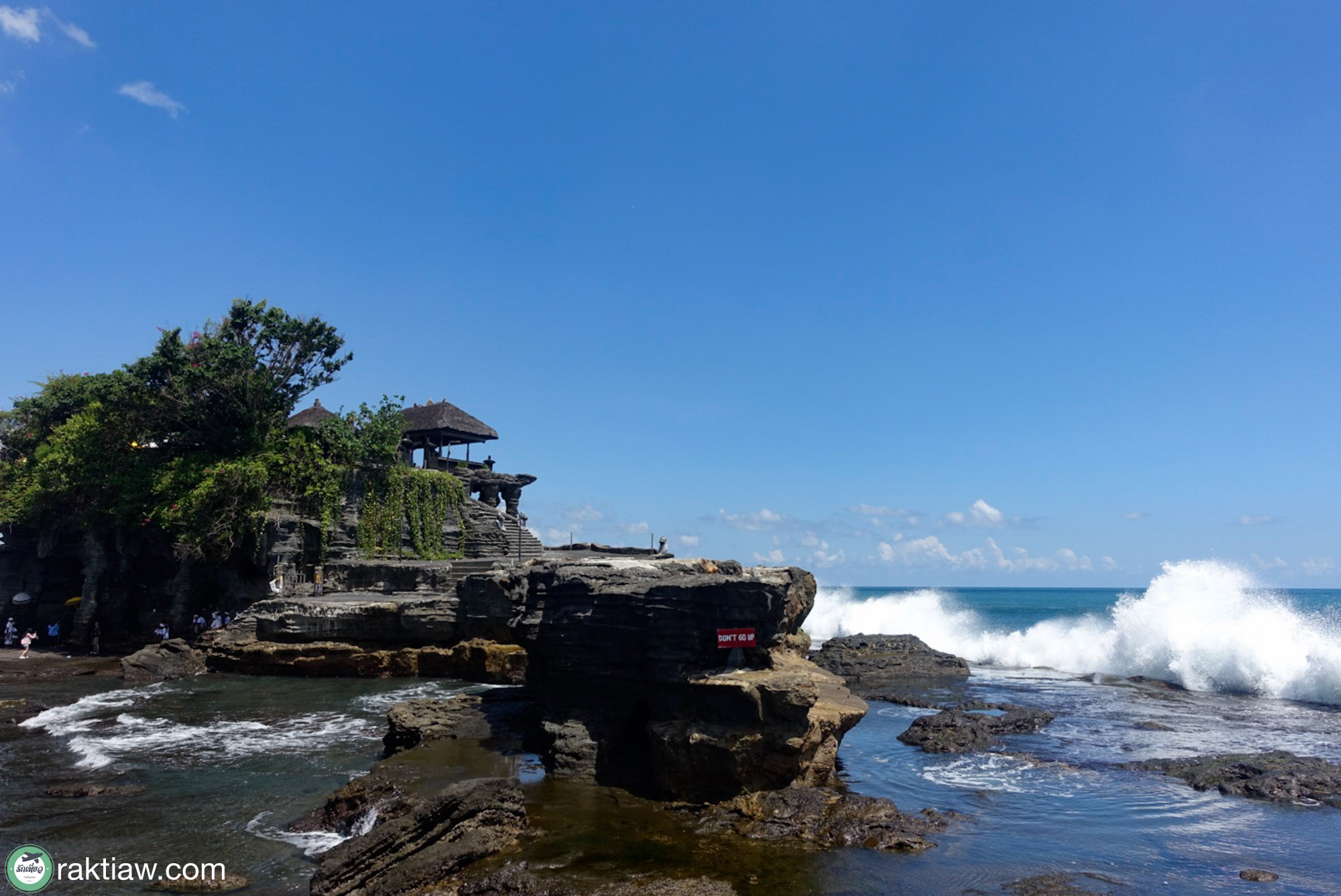 tanah lot temple beach bali ที่เที่ยวบาหลี