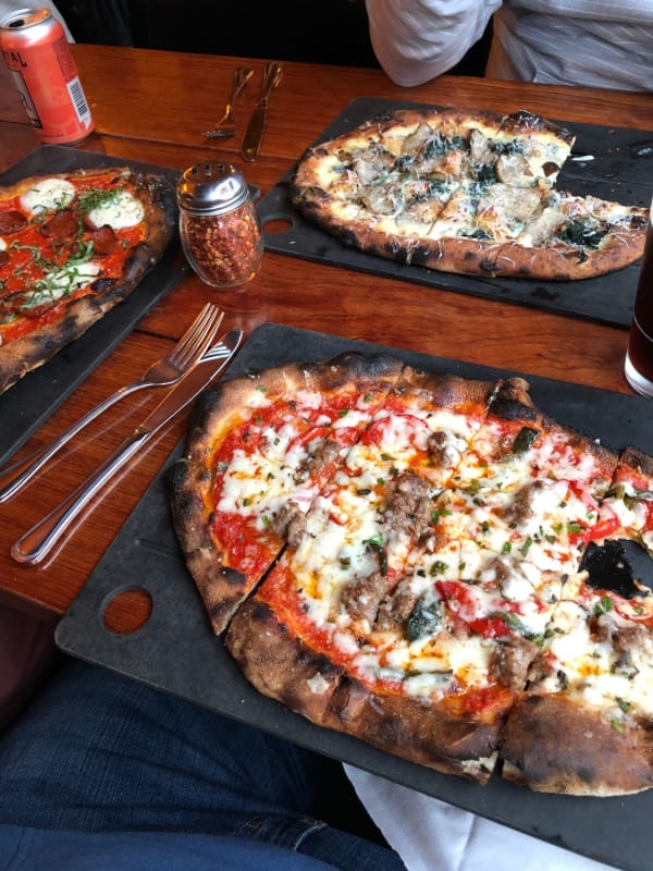 We got some artisan pizzas at Serious Pies. They were pretty good and the environment was enjoyable.