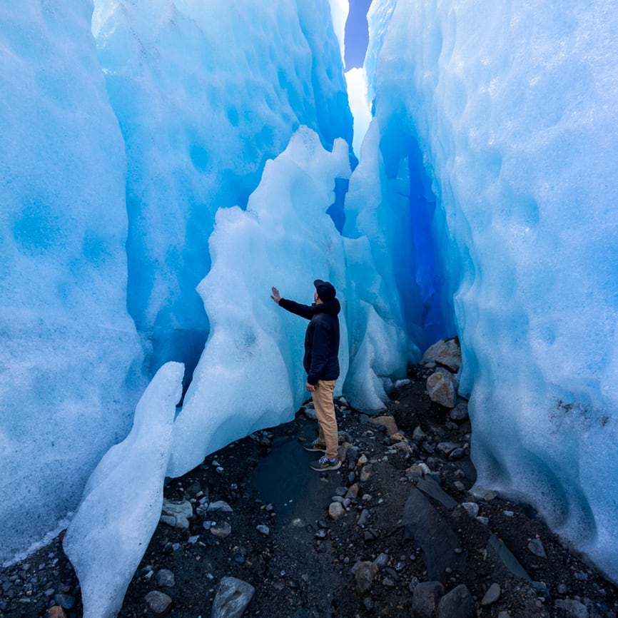 Tocá el Glaciar con Navegación