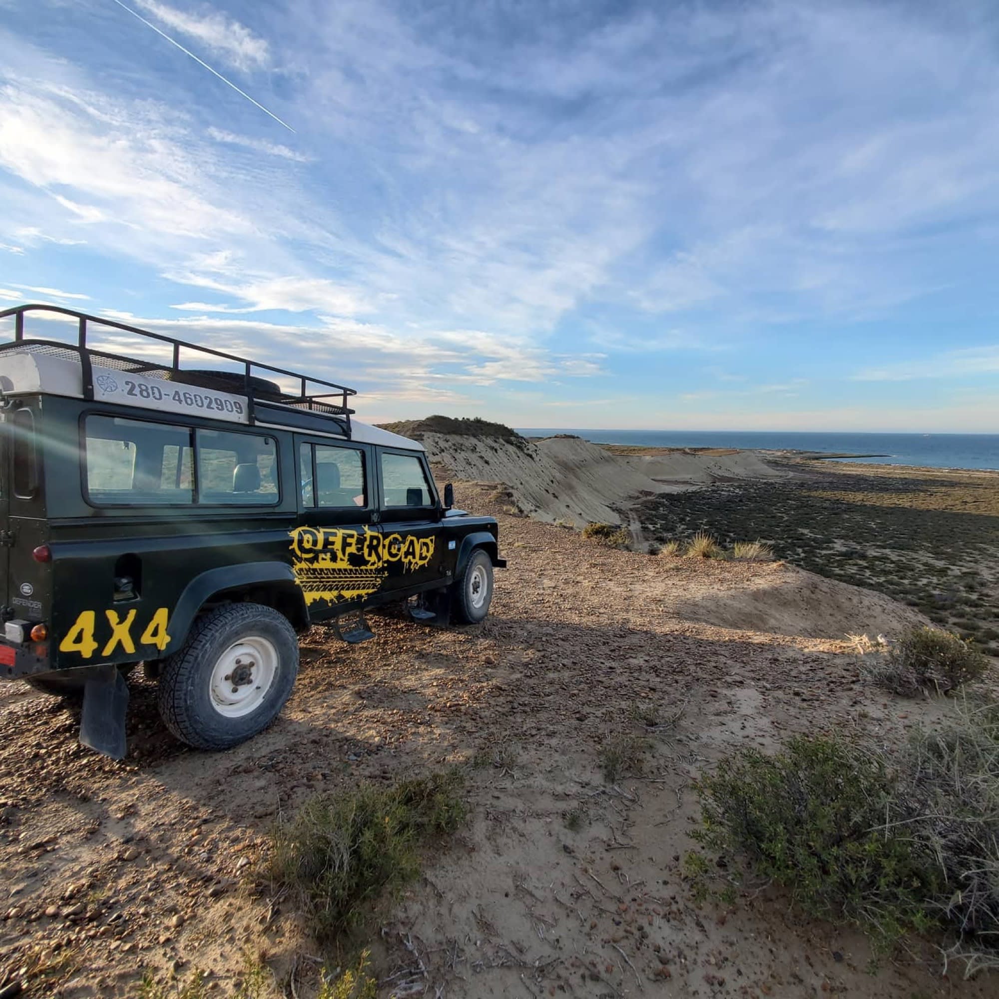 Recorrido en Land Rover 4x4 por circuito de acantilados