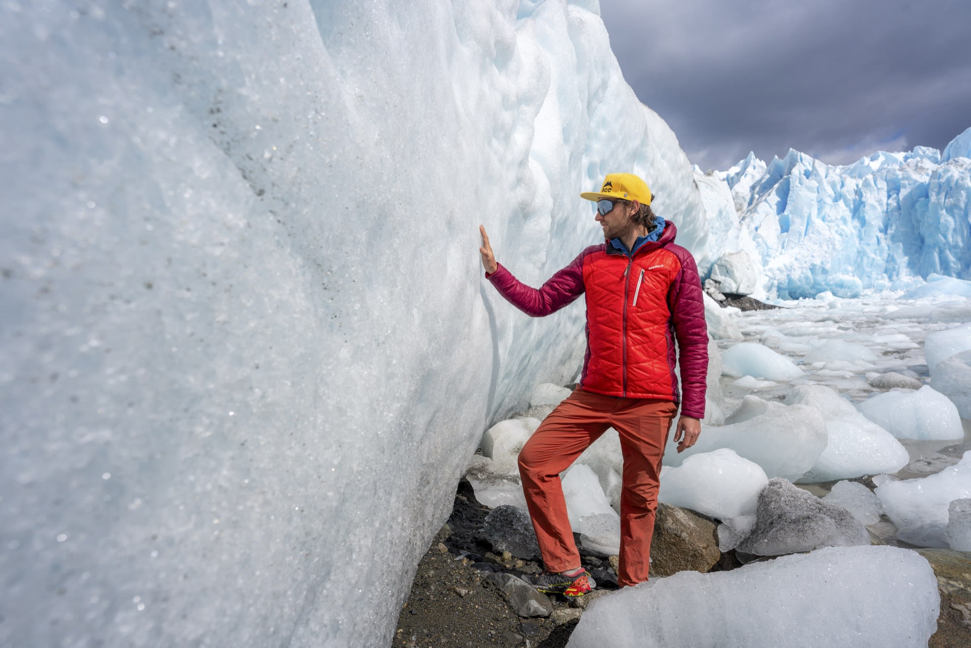 Tocá el Glaciar con Navegación