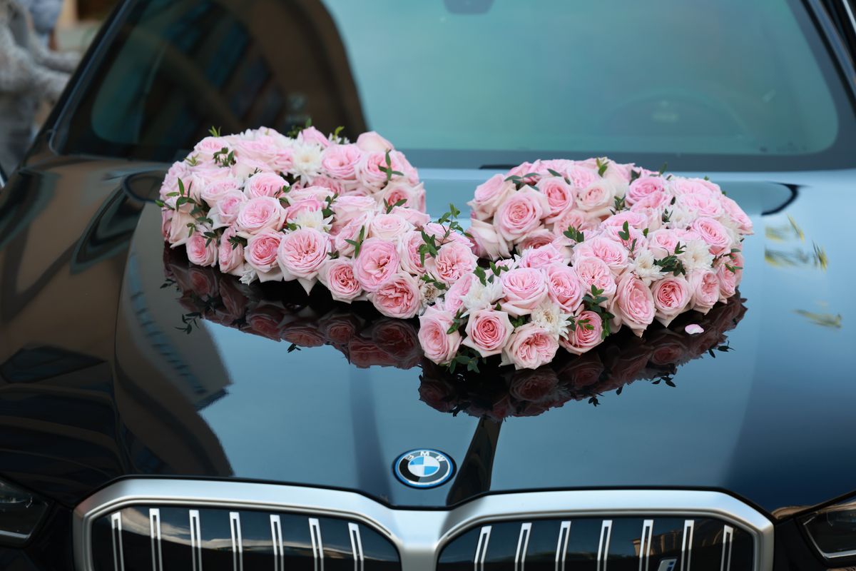 Wedding · Floral Heart Arrangement