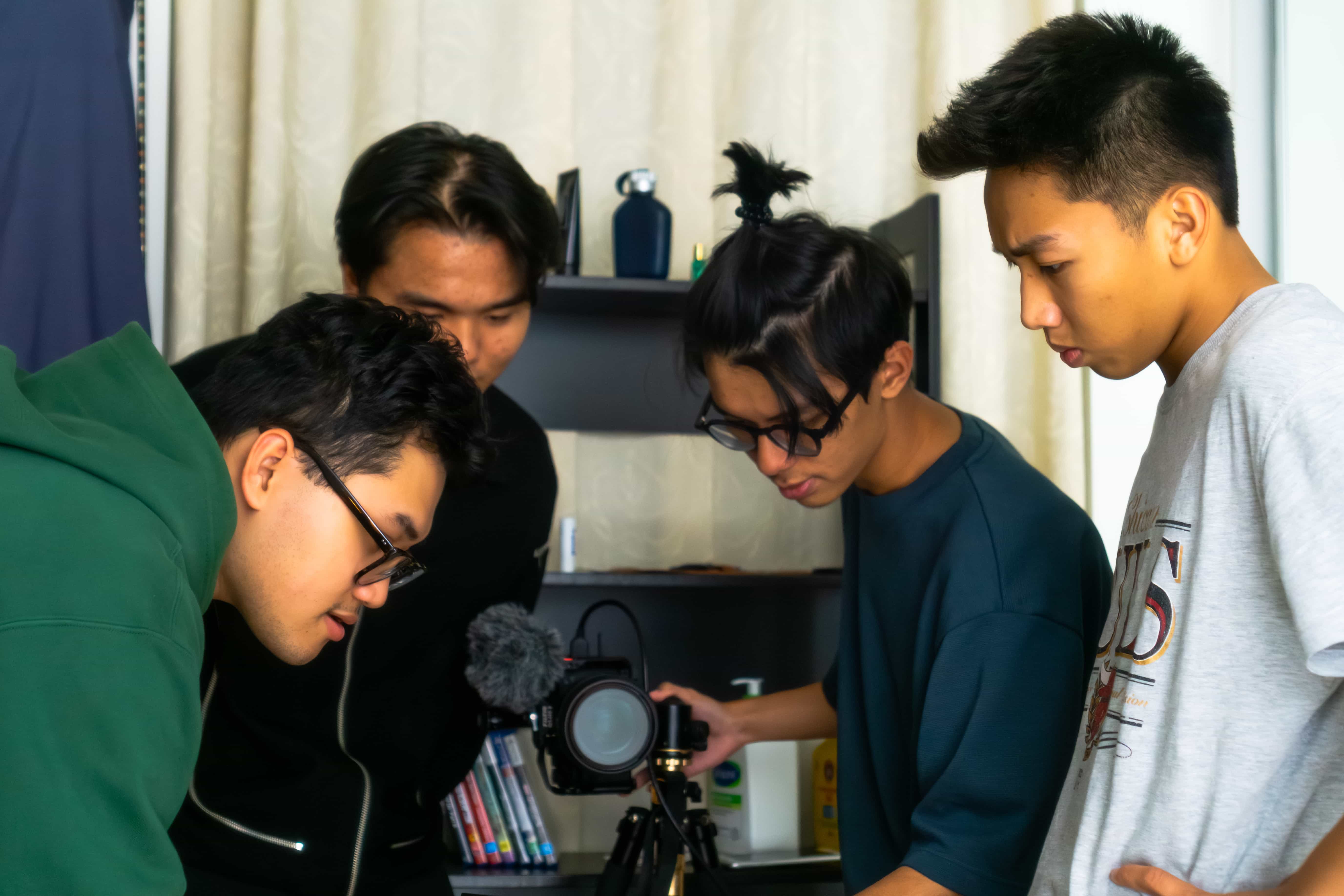 Behind the scenes image 1