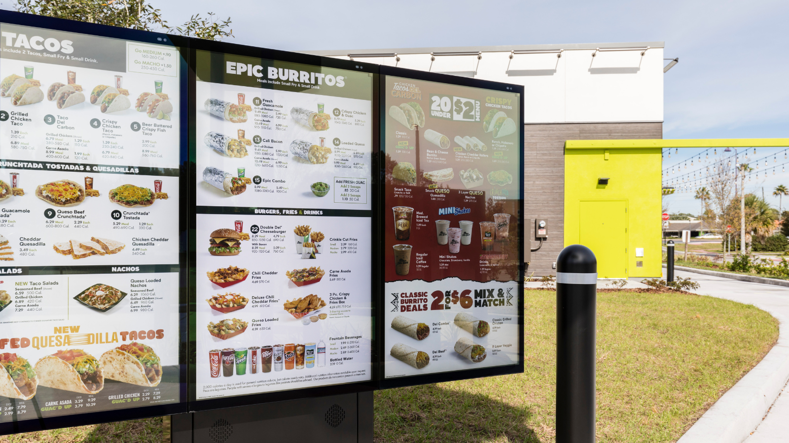 7 Best Taco Franchises with Drive-Thru Lanes