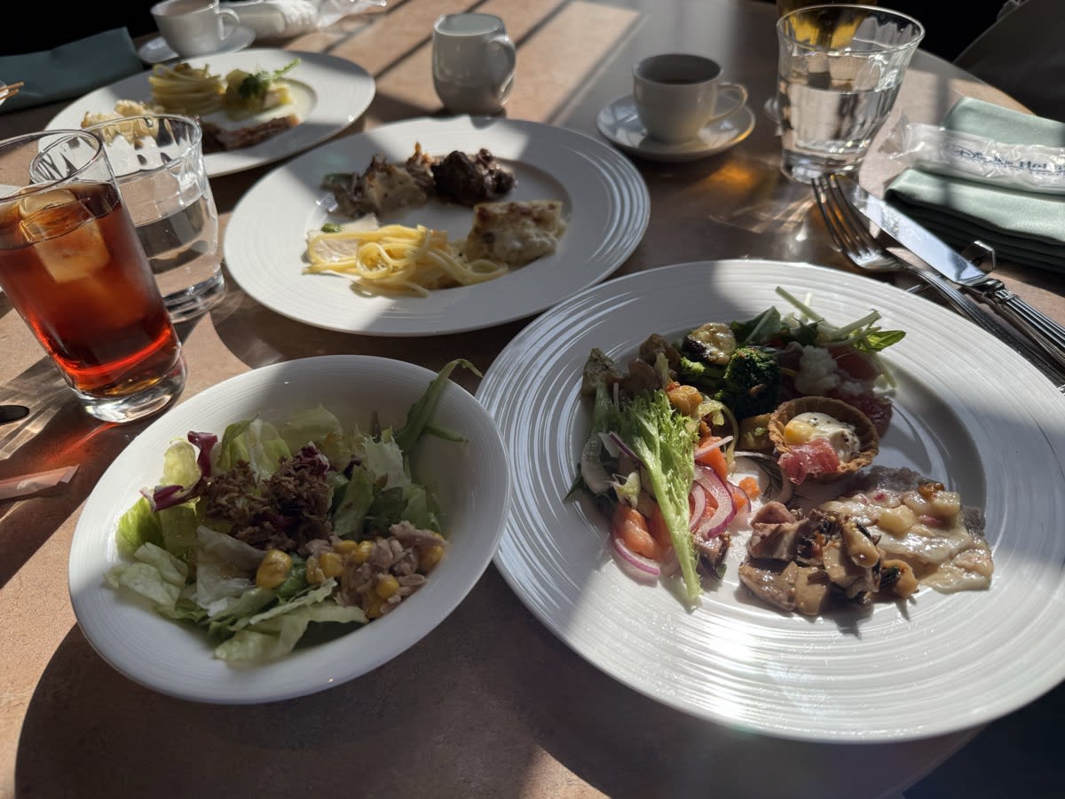 前菜やオードブルの盛り合わせ