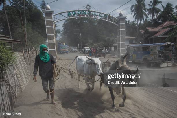 ALAGABAY: Gabay sa Alaga, Gabay sa Kabuhayan - Image 1
