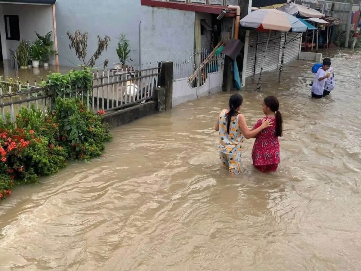 Help Families Rise Again After the Flood The recent flooding has left many families struggling to re - Image 5