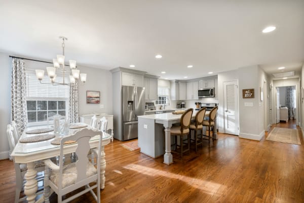 Hardwood Flooring in Ottawa, ON from Advantage Flooring