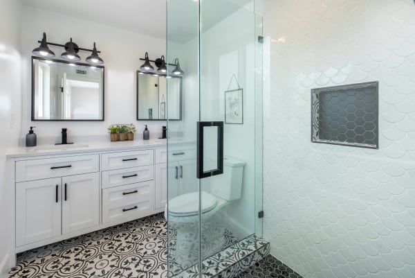 Bathroom remodeling in Ottawa, ON from Advantage Flooring