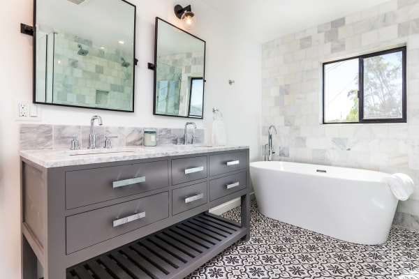 Why Do Ceramic Tiles Pop Up? A Carpet World of Colorado Springs Guide