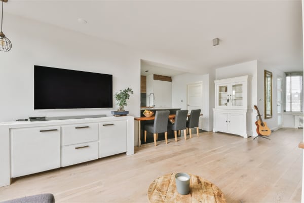 The difference between solid and engineered hardwood flooring