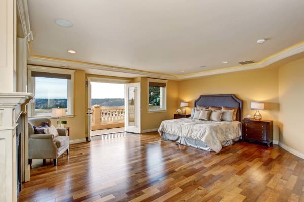 Creating a Cozy Retreat: The Best Hardwood Flooring for Bedrooms