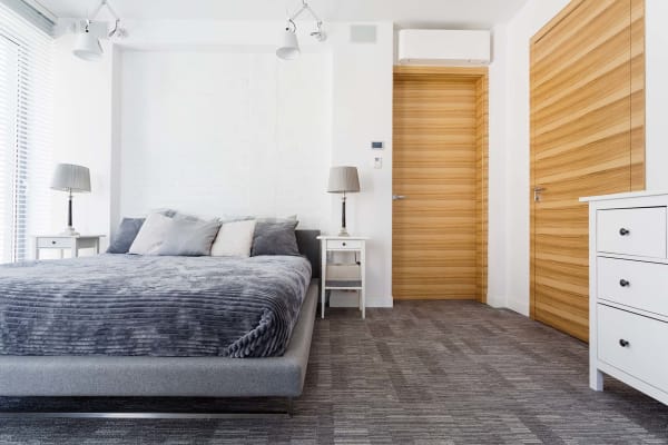 What Are the Advantages of Carpet Tiles?