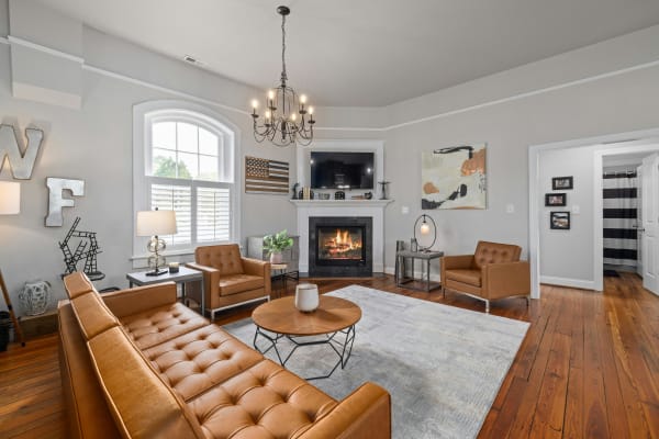 How to Choose the Perfect Area Rug to Enhance Your Room's Acoustics
