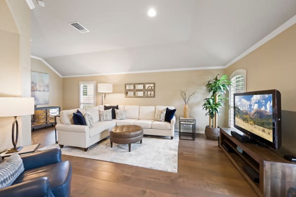 resilient flooring types Houston, TX