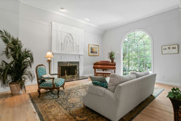 Hardwood Flooring in Sandy Springs, GA from Great American Floors