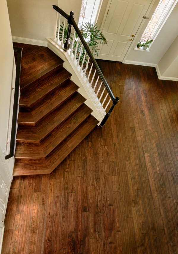 Stairs in Marysville, WA from Jay's Flooring LLC