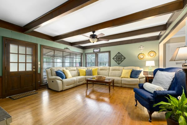 The Timeless Elegance of Hardwood Flooring: Why It's a Popular Choice for Homes