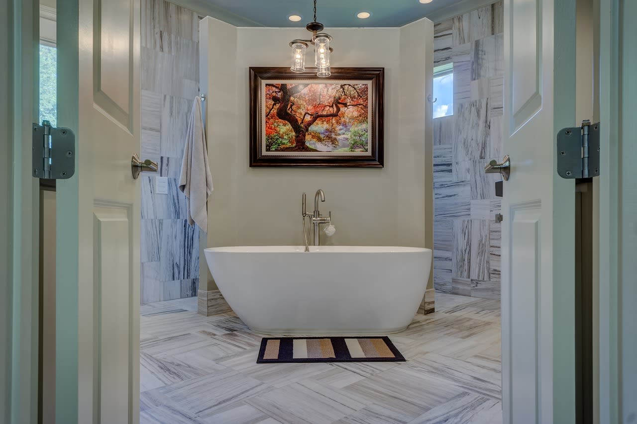 how much is a bathroom remodel in Detroit, MI