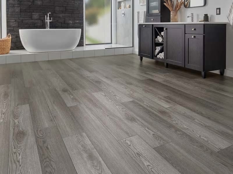 Luxury waterproof flooring trends for Newtown Square, PA homeowners