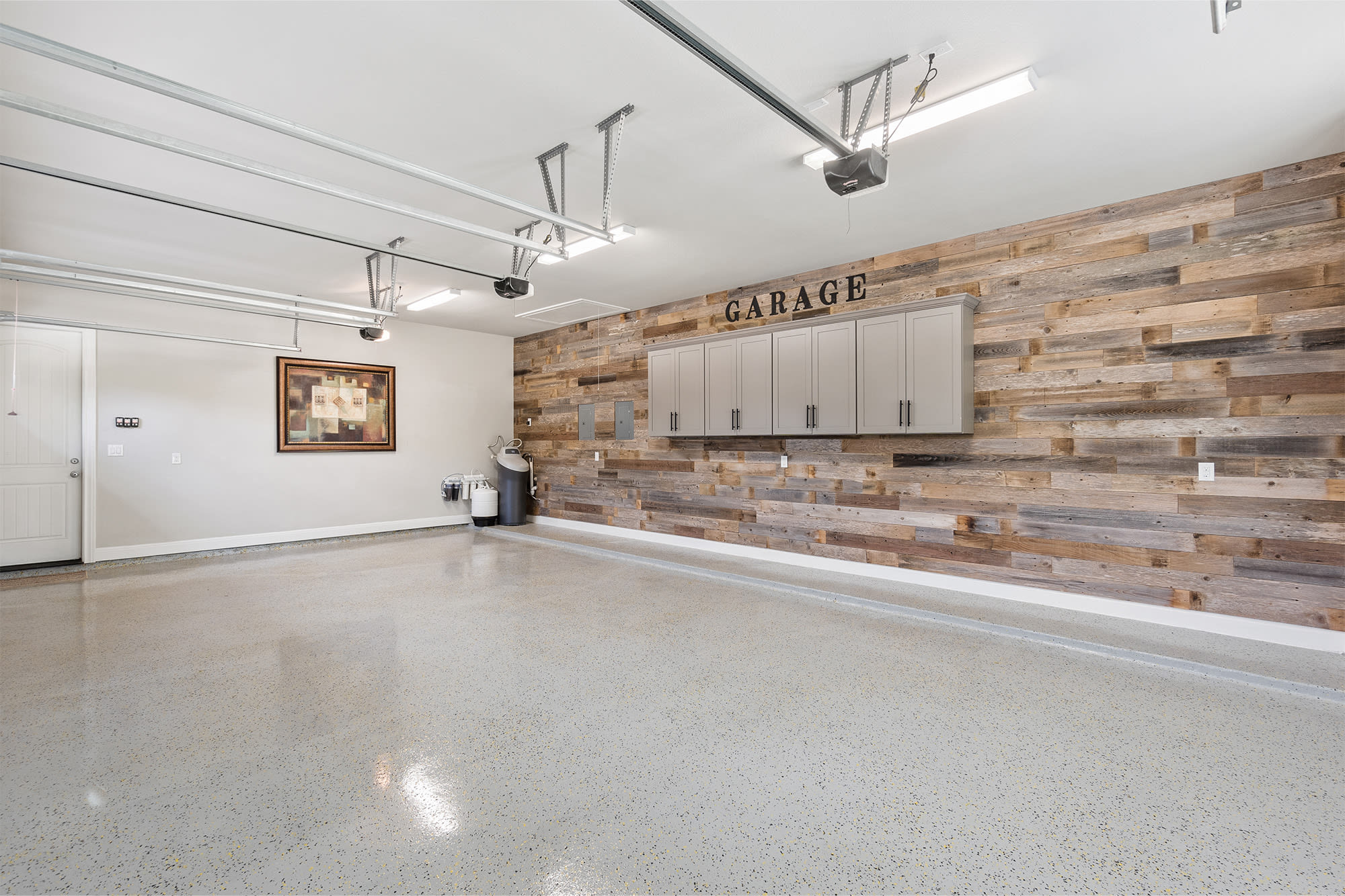 Why Epoxy Floors Are Omaha’s Secret Weapon for Garage Workshops & Hangouts