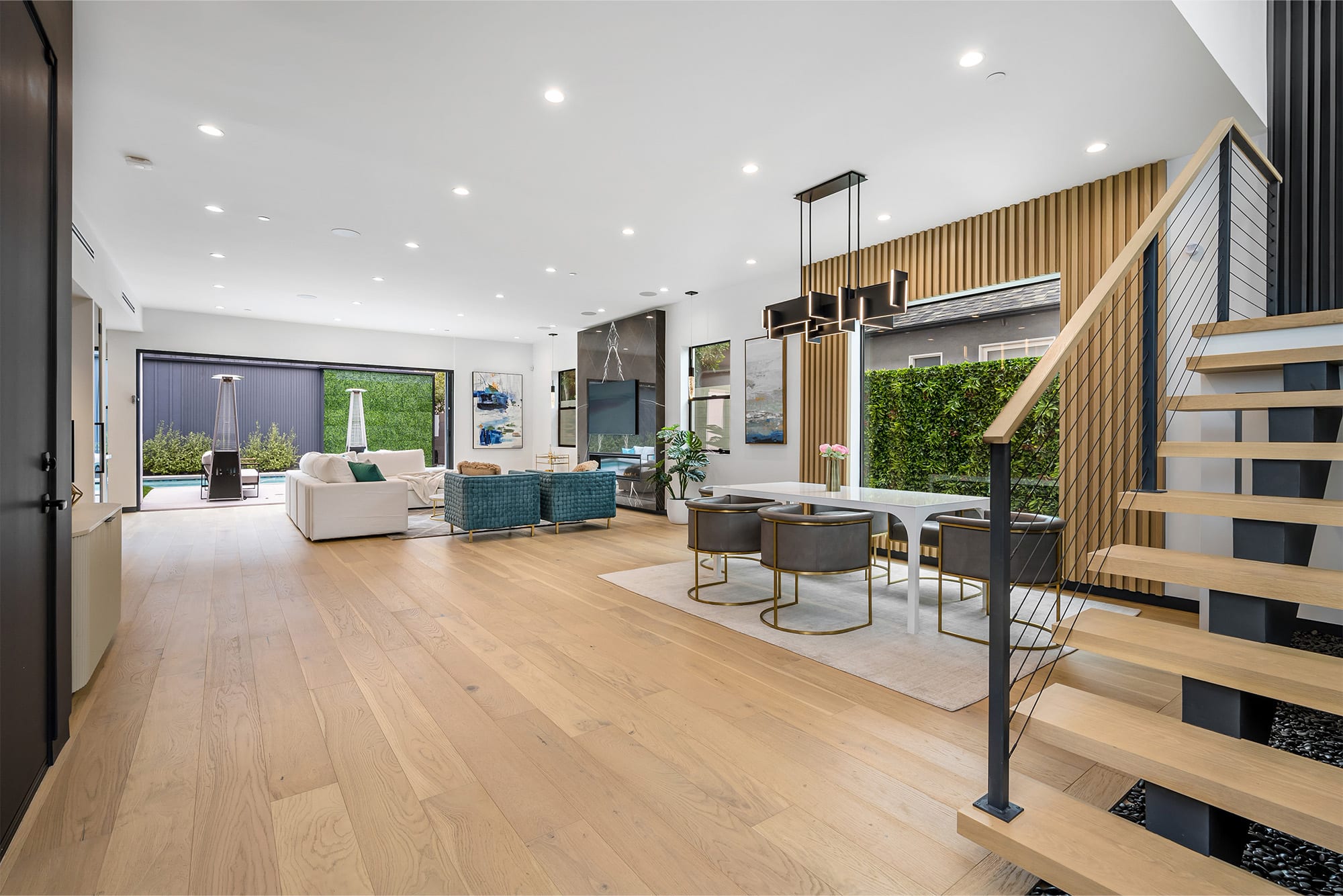 Why textured laminate creates a more realistic and stylish home design