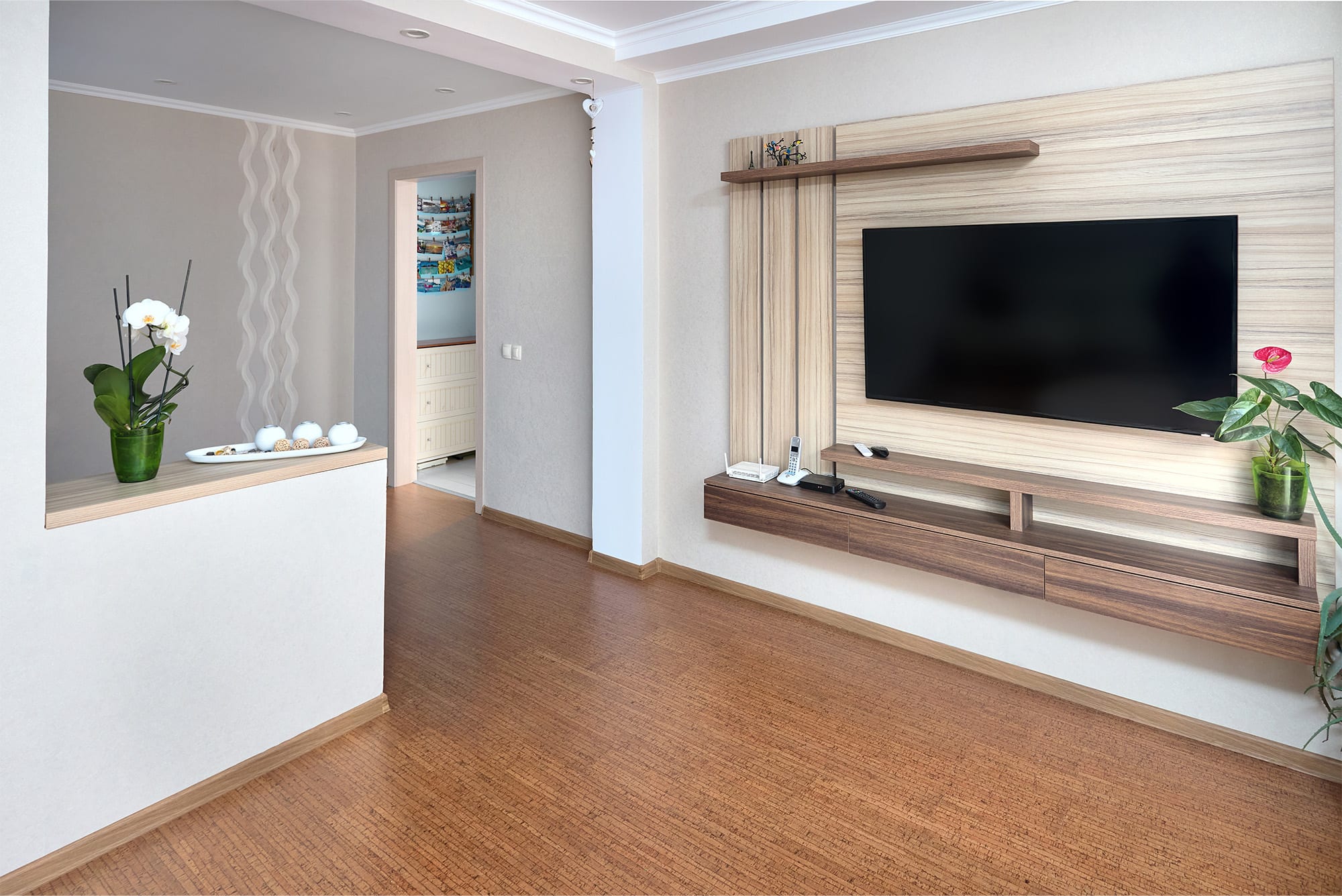 cork flooring pros and cons in San Diego, CA with Geneva Flooring