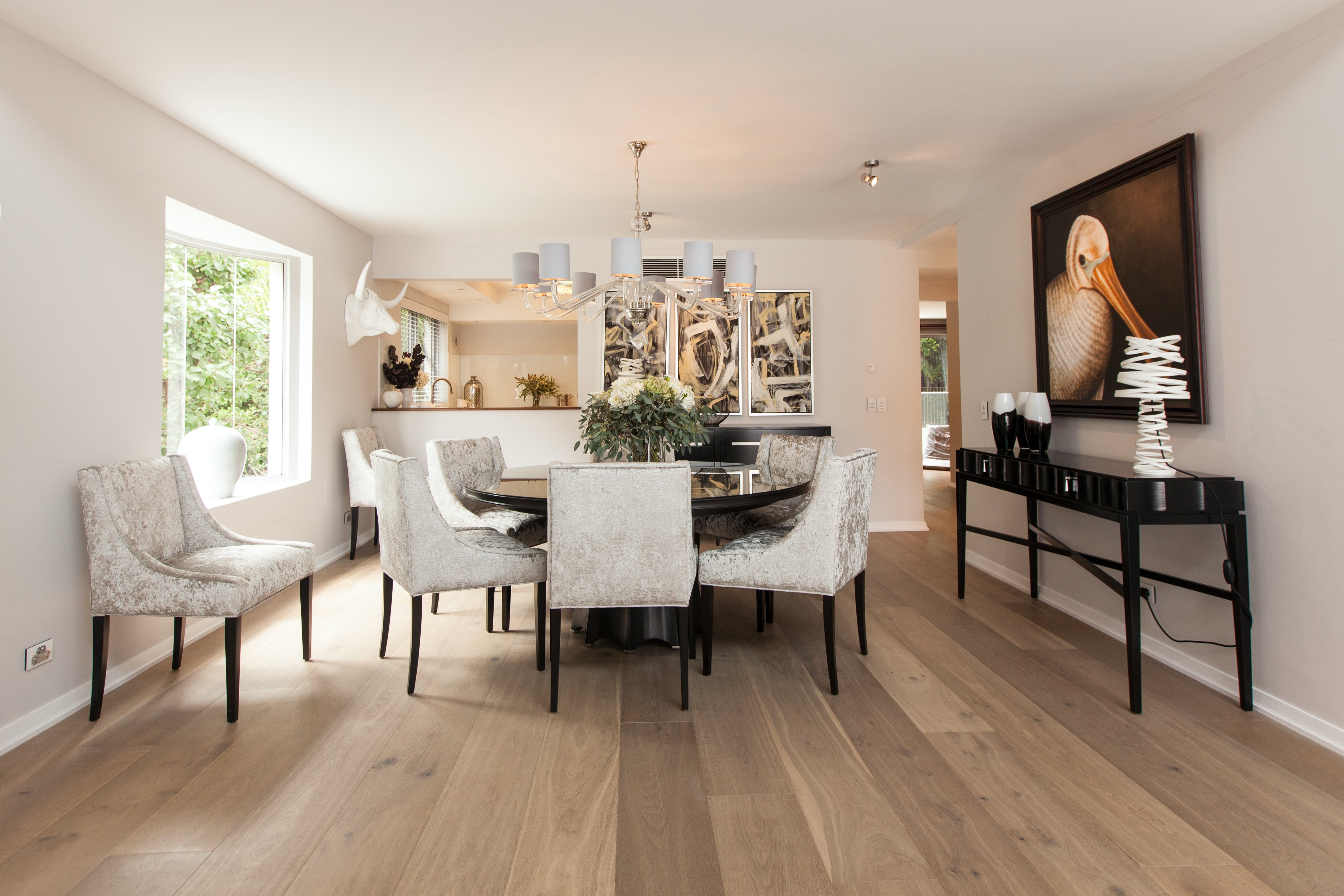 Engineered vs. Solid Hardwood: Selecting the Best Flooring for Your Space