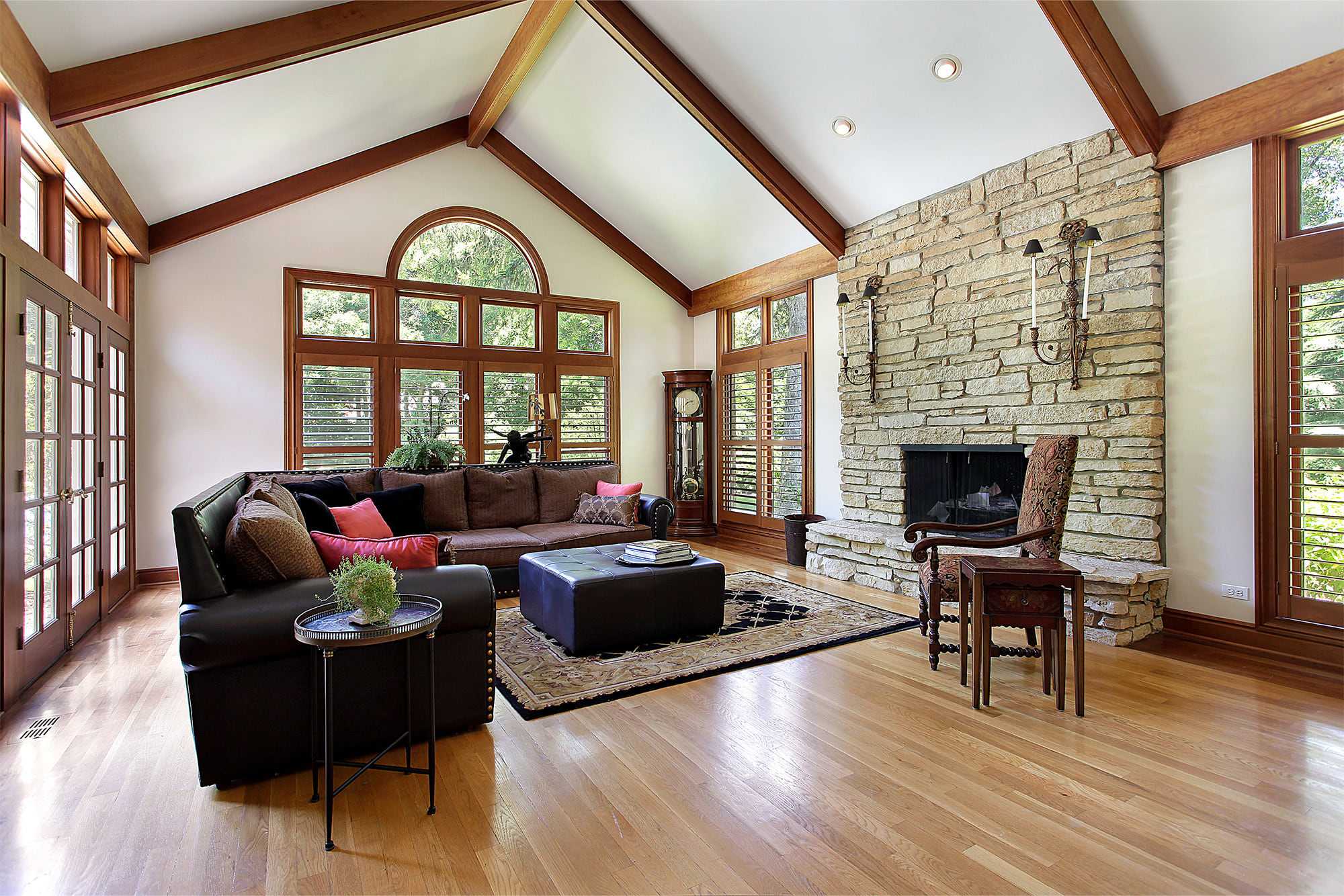 The Lasting Beauty of Hardwood Floors for Lakewood Living Spaces ...