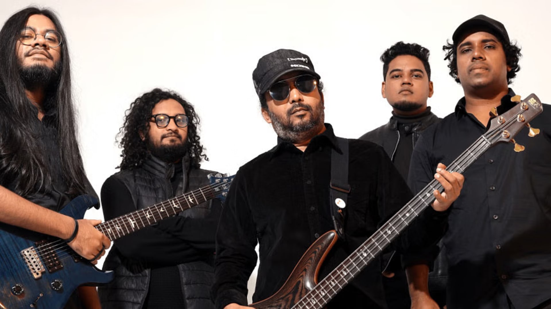 Shironamhin releases new song honouring remittance warriors