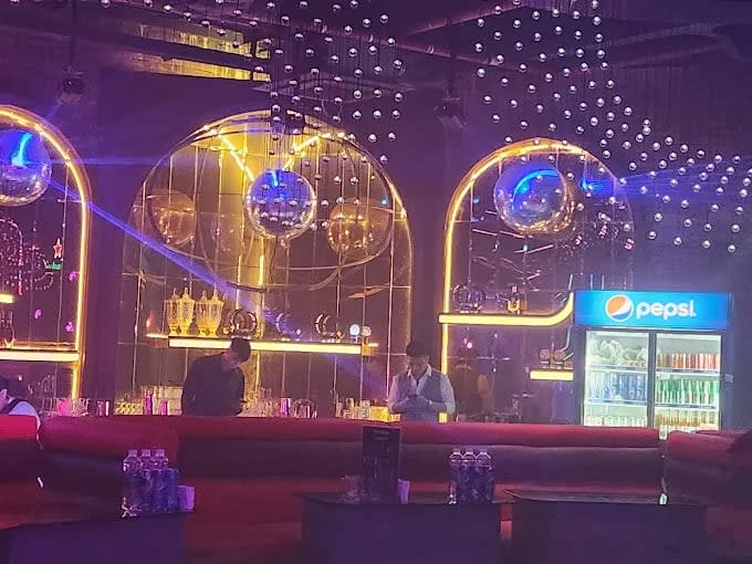 코토 클럽 (KOTO CLUB)