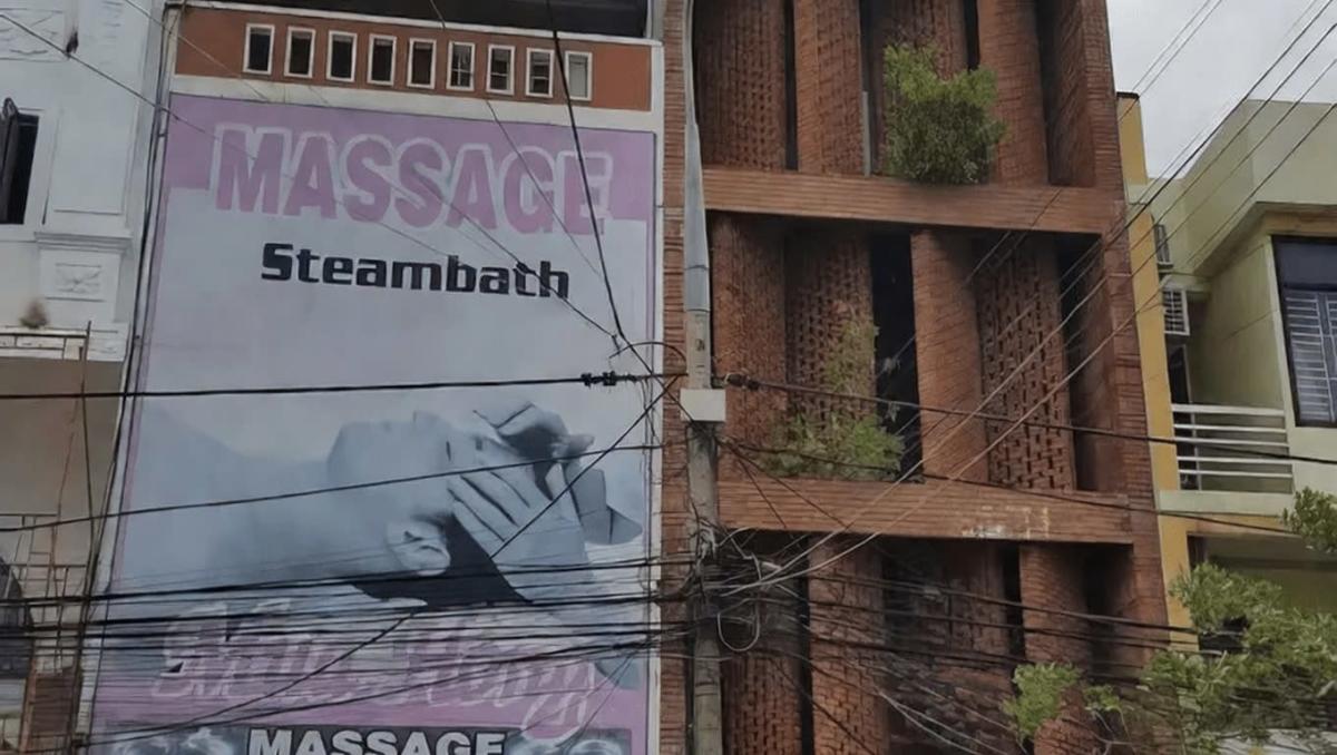 무아홍 마사지 (Massage Mưa Hồng)