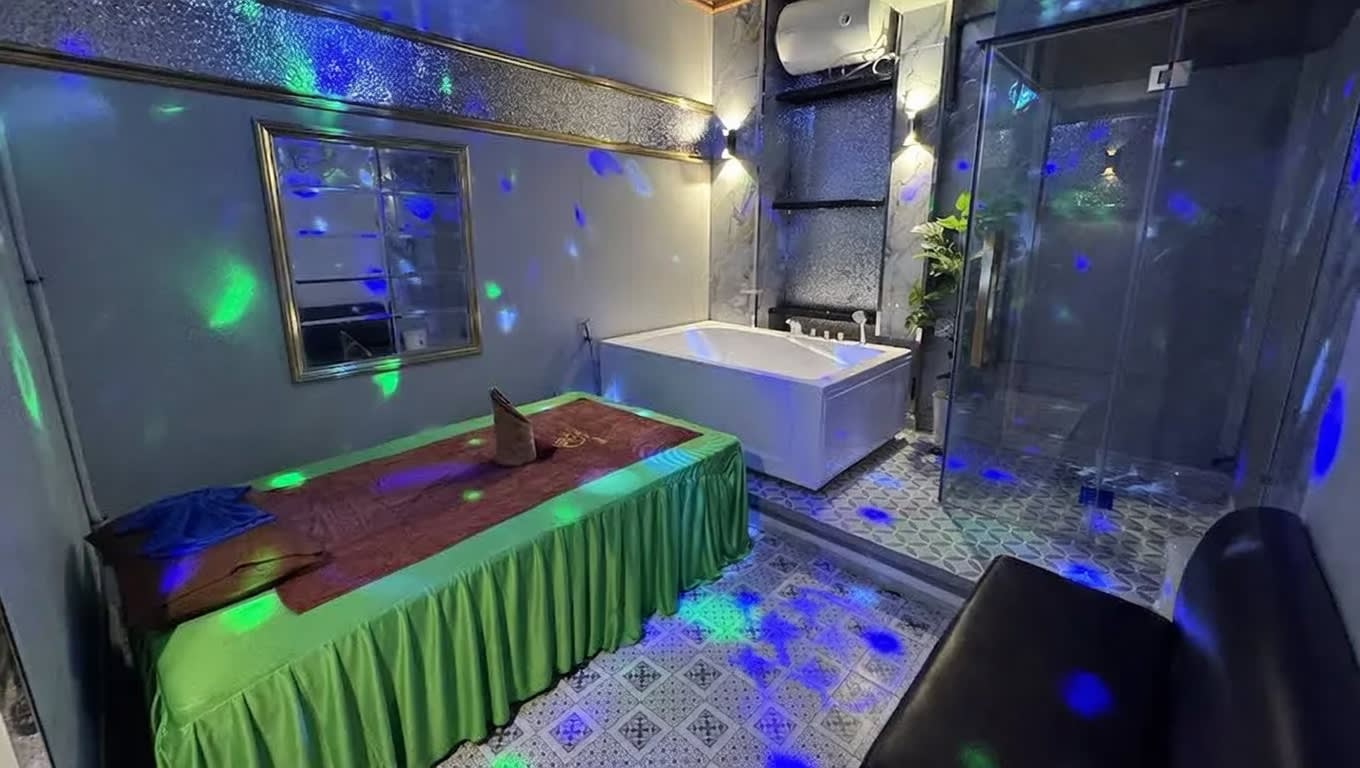 풍월각 마사지 (Massage Phong Nguyệt Cát)