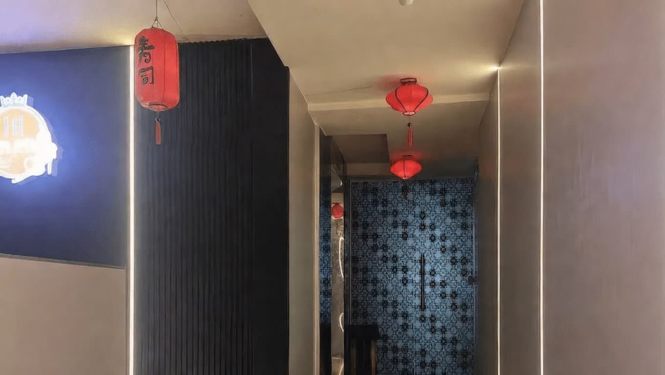 화교 마사지 (Massage Hoa Kiều)