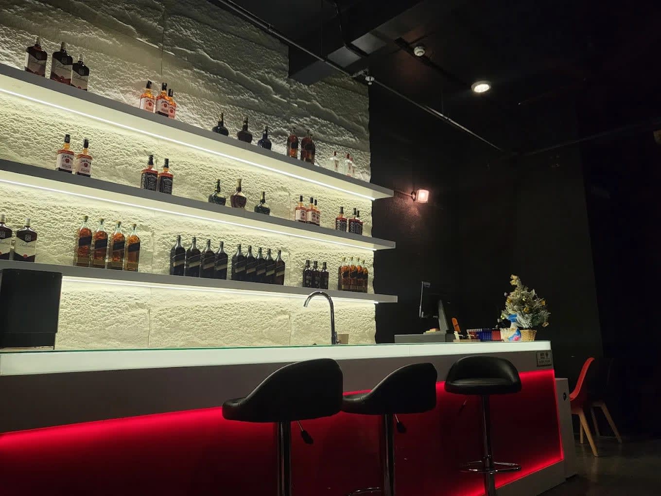 하노이 더레드 (THE RED) 가라오케